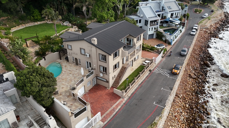 6 Bedroom Property for Sale in Gordons Bay Village Western Cape